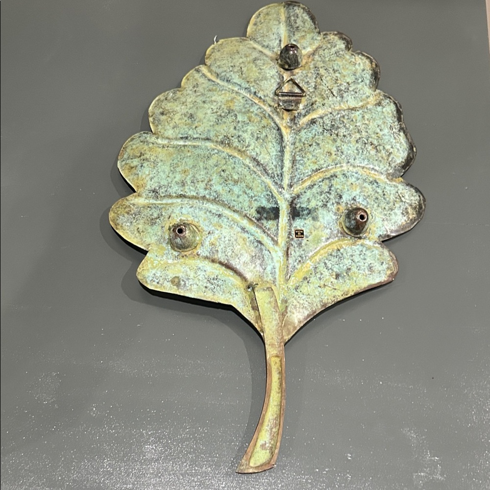 Decorative Leaf-Shaped Wall Art 19.5x11 - Picture 3 of 3